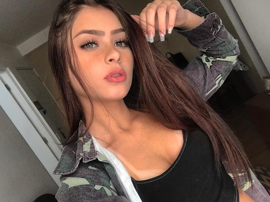 Emily R.